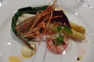 Lee: poached Dutch white asparagus with wild leeks and spot prawn