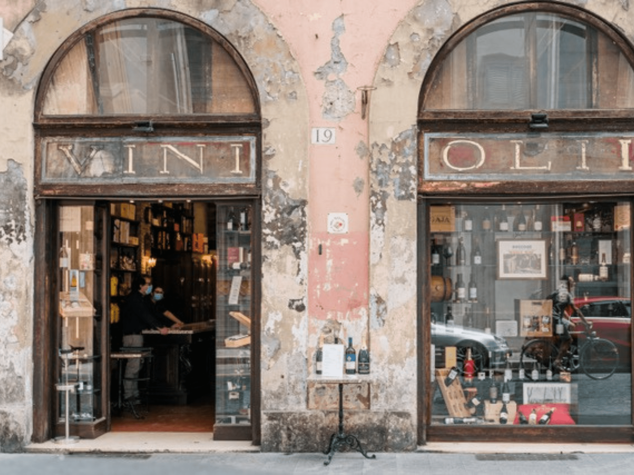 Wine Shop Italy